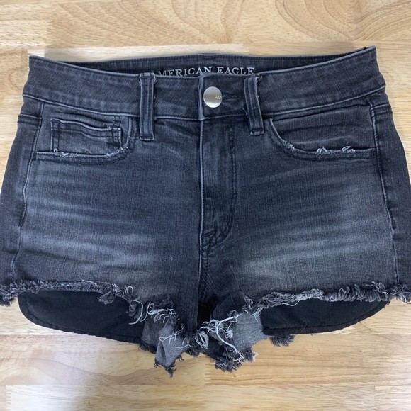 American Eagle Outfitters Pants - American Eagle Black HiRise Shortie Cut Off 360 Super Stretch Shorts Women Sz 4